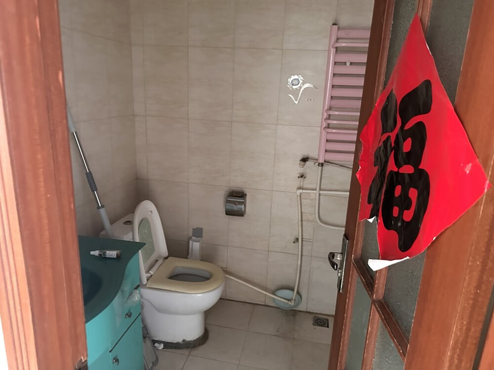 腾龙家园二区1号楼3单元602室（复式）