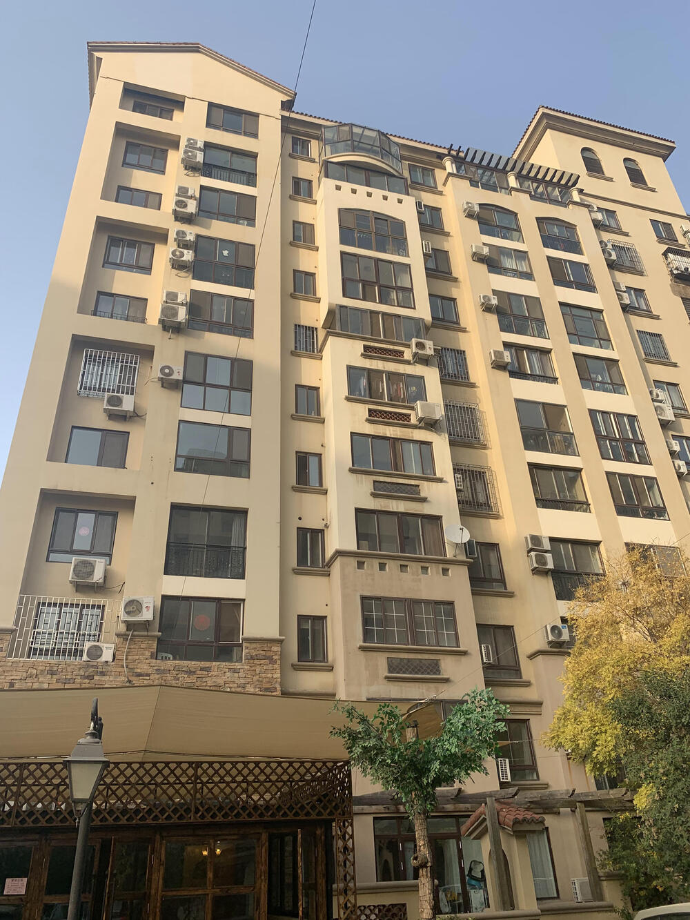 青岛市即墨区鹤山路166号万科四季花城3号楼2单元303户房产