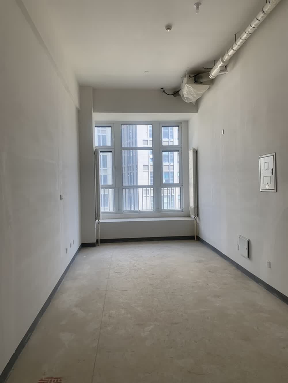 新华联yoyo新天地4号楼1018室