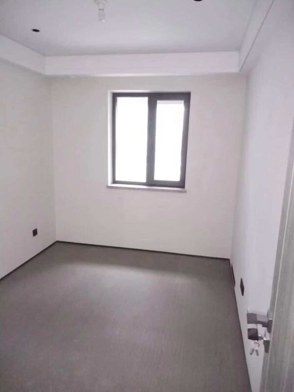 丽都悦府3号楼202室