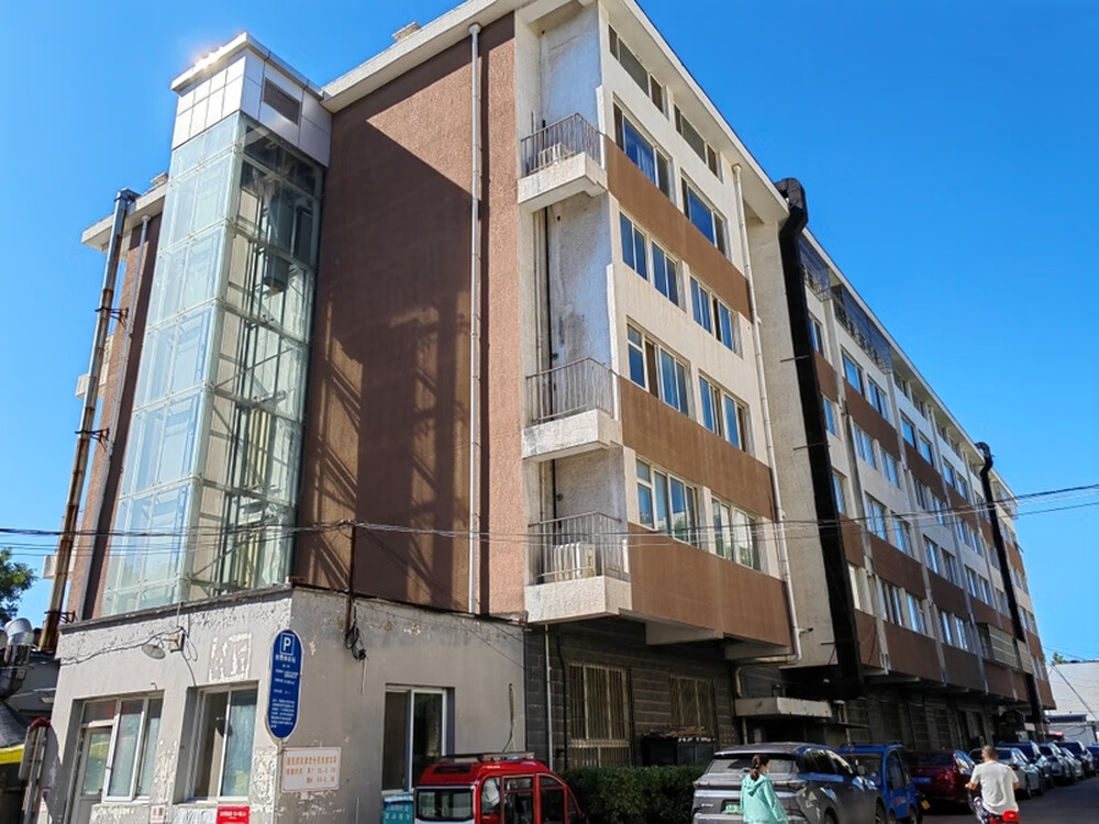 御世佳府2号楼4单元102号（下叠别墅）