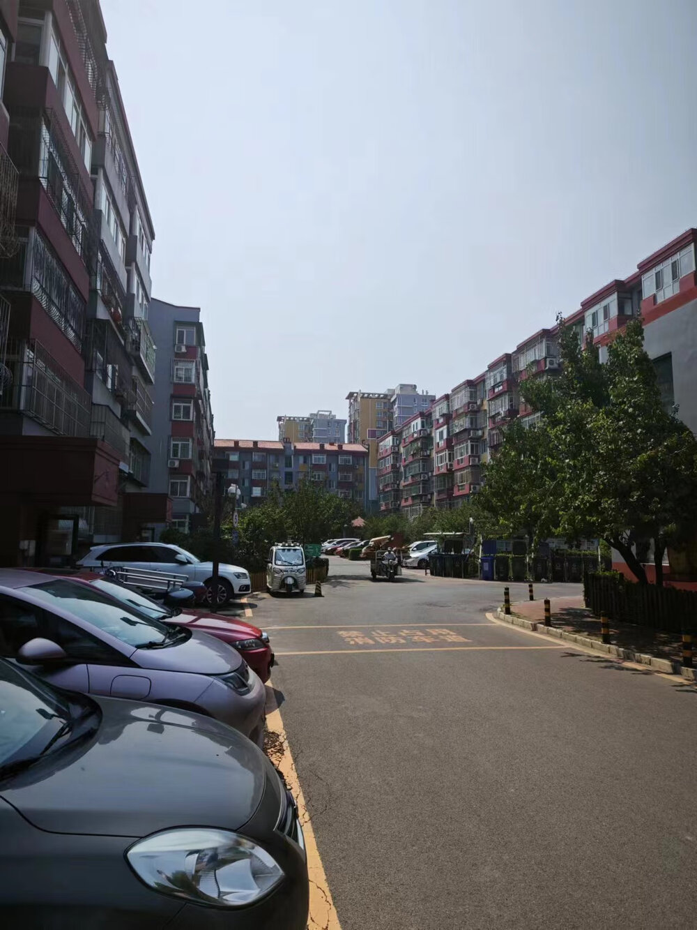 北京市顺义区宏城花园15号楼3层一单元301