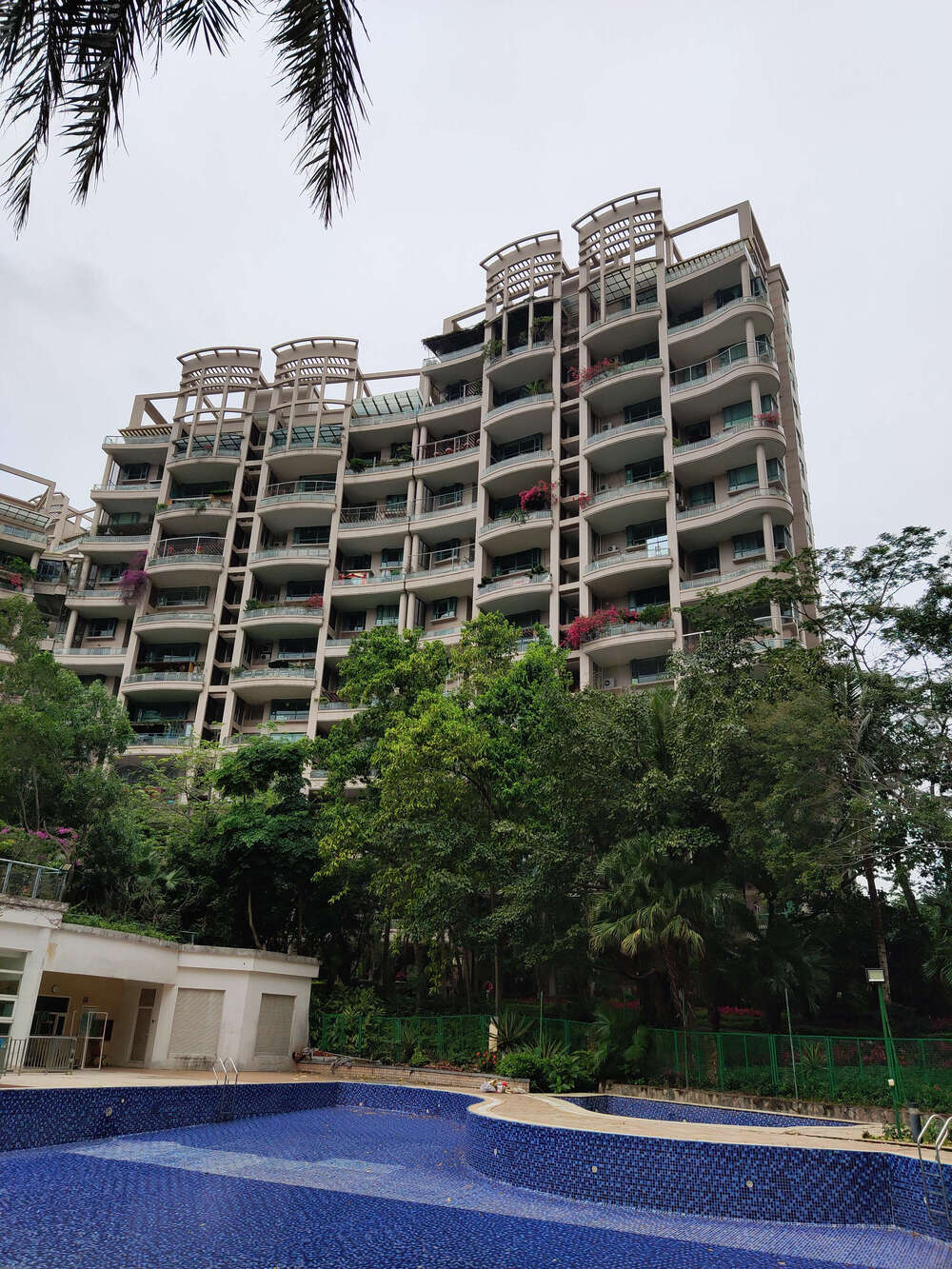 深圳市福田区农园路与侨香路交汇处香域中央花园8栋9a房-京东司法拍卖