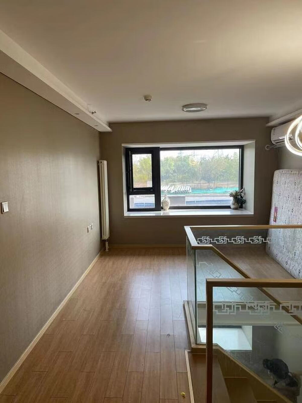 西长安壹号30号院2号楼104室（LOFT）