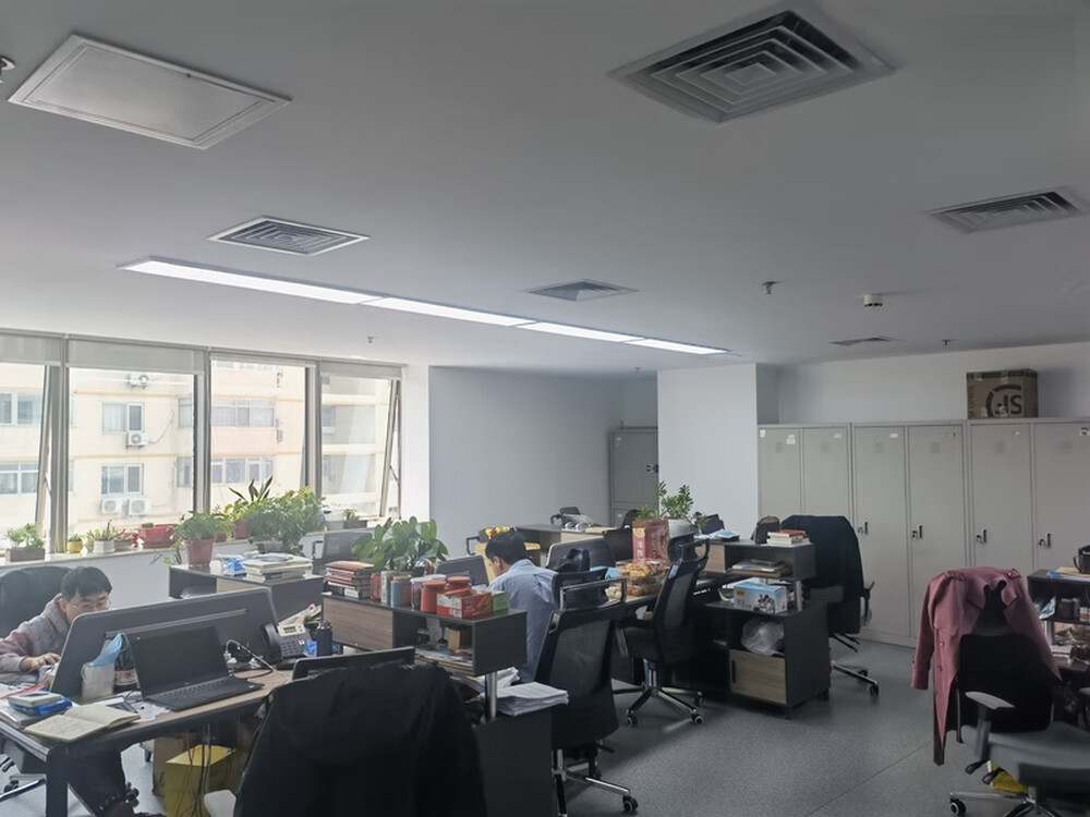 光耀东方峰会 1-17-1室