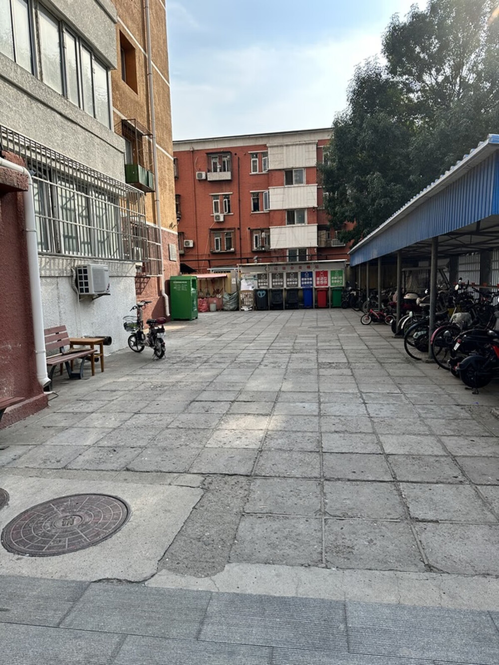 静安东里3号楼1603室