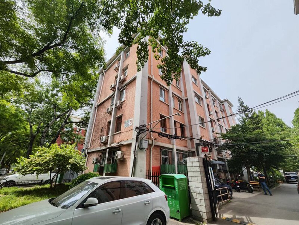 月坛北小街9号楼3单元3室
