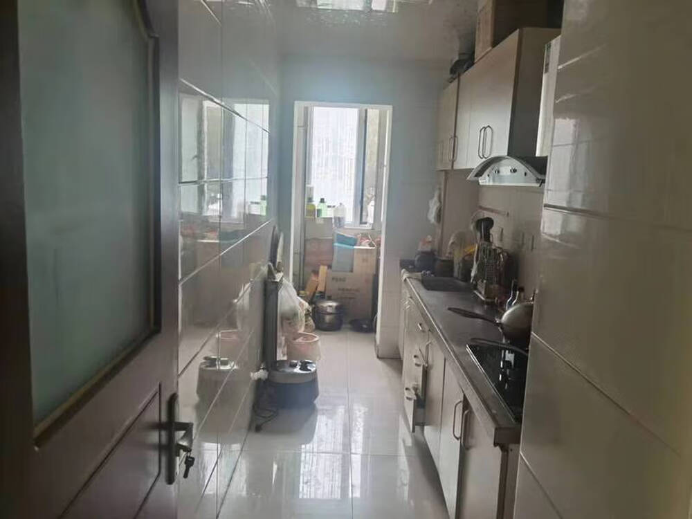 西山簏园2号楼2单元104室