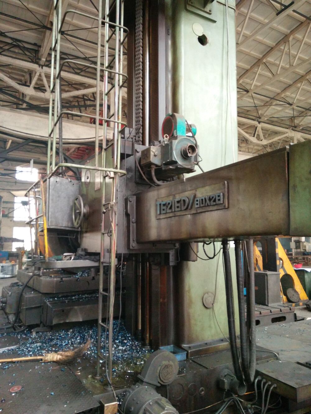 【第一次拍卖】 株洲县光明重型机械制造有限公司设备(落地镗床t6216d