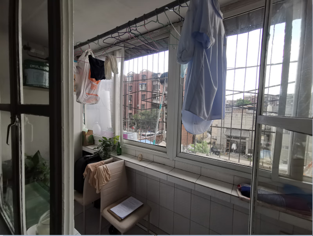 丽都悦府2号楼904室