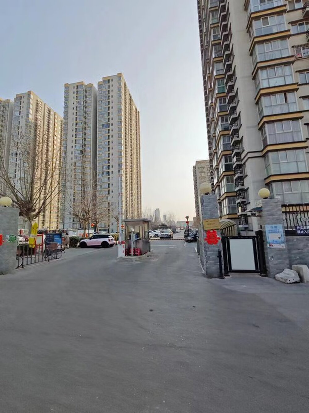 万福家园4号楼207室