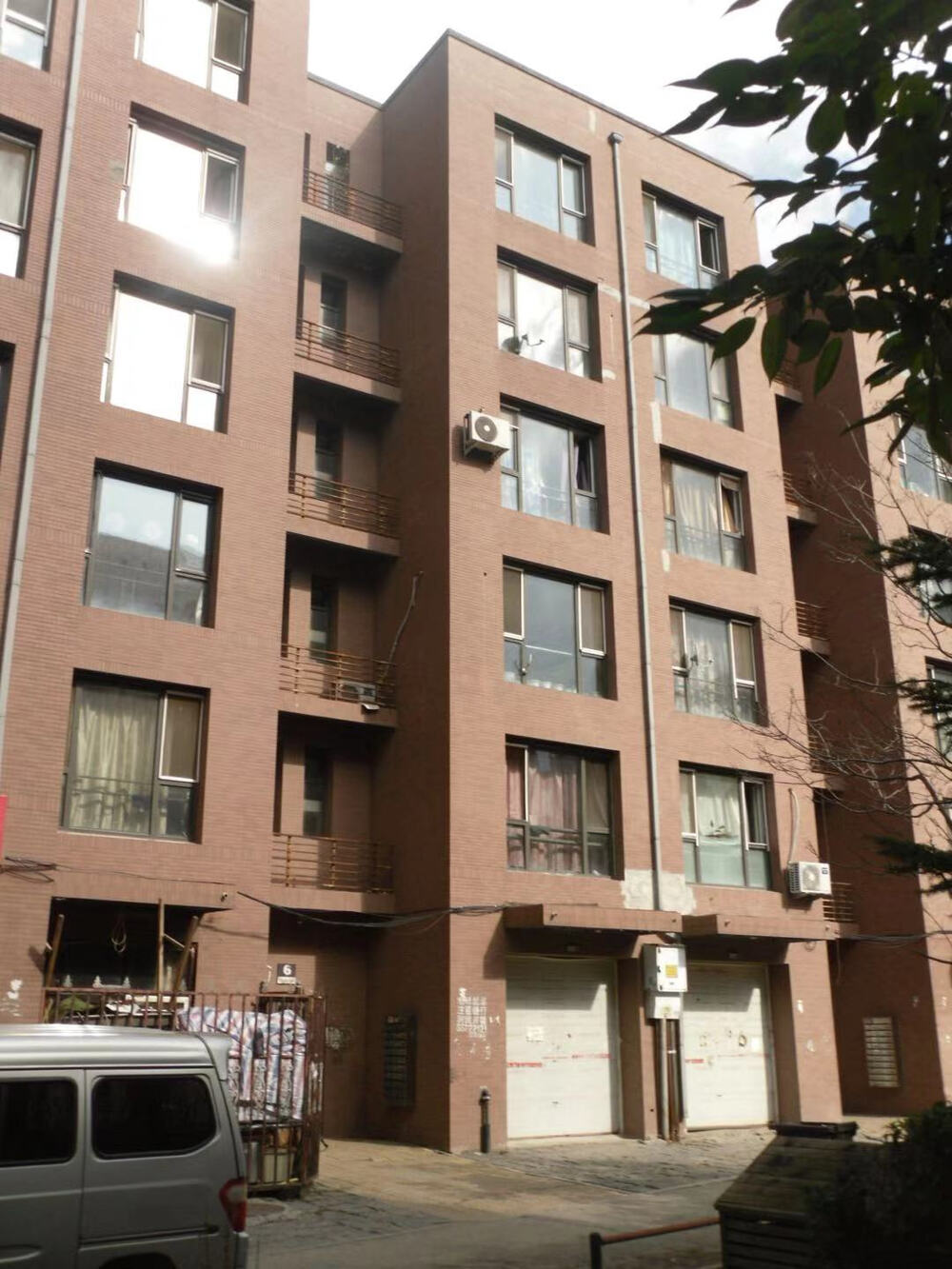 第二次拍卖利民开发区学院路柏林四季a16栋6单元6层3a号住宅楼