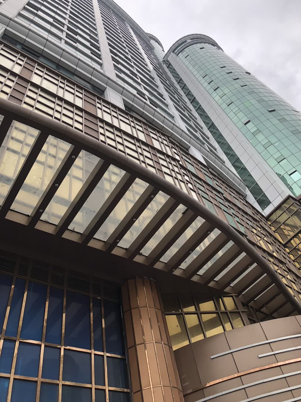 广东省深圳市罗湖区嘉宾路20号爵士大厦3082号房产-京东司法拍卖