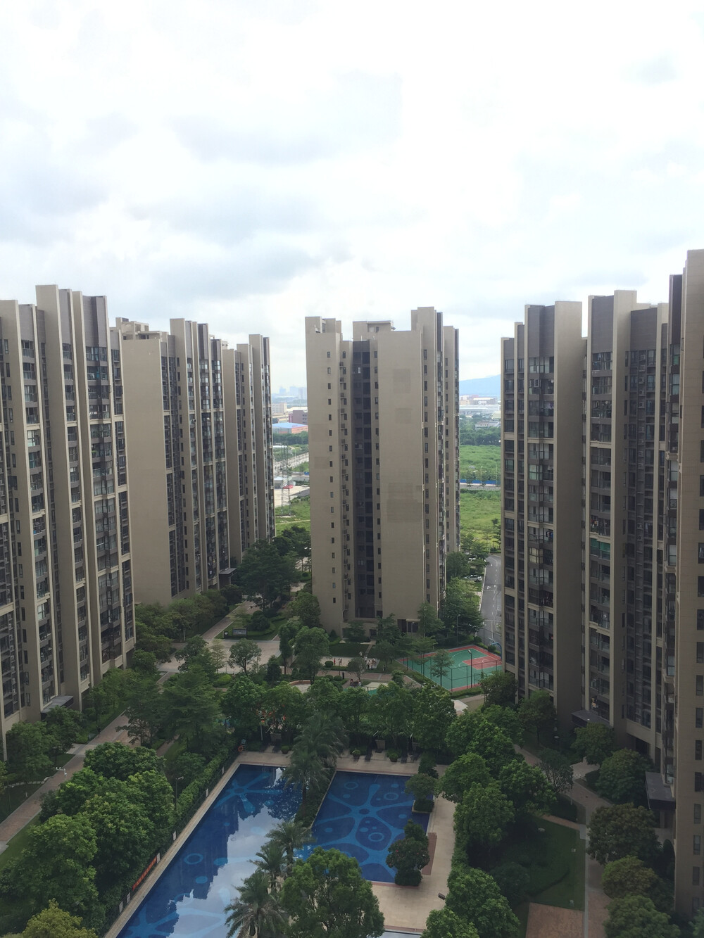 中山市石岐区勤学路18号时代云图花园4幢1701房的房地产