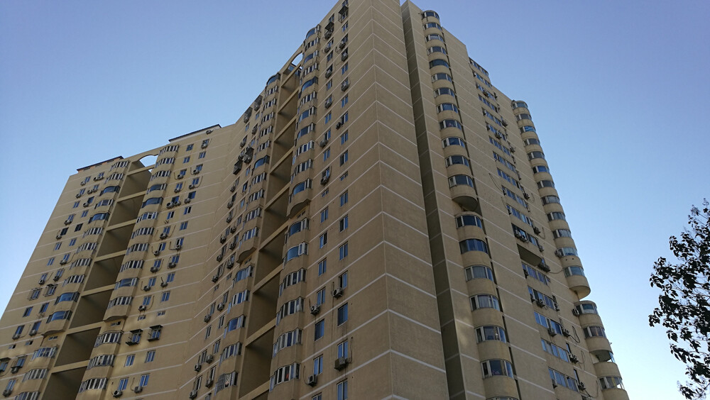 北京市丰台区西罗园二区8号楼10层1004号房屋