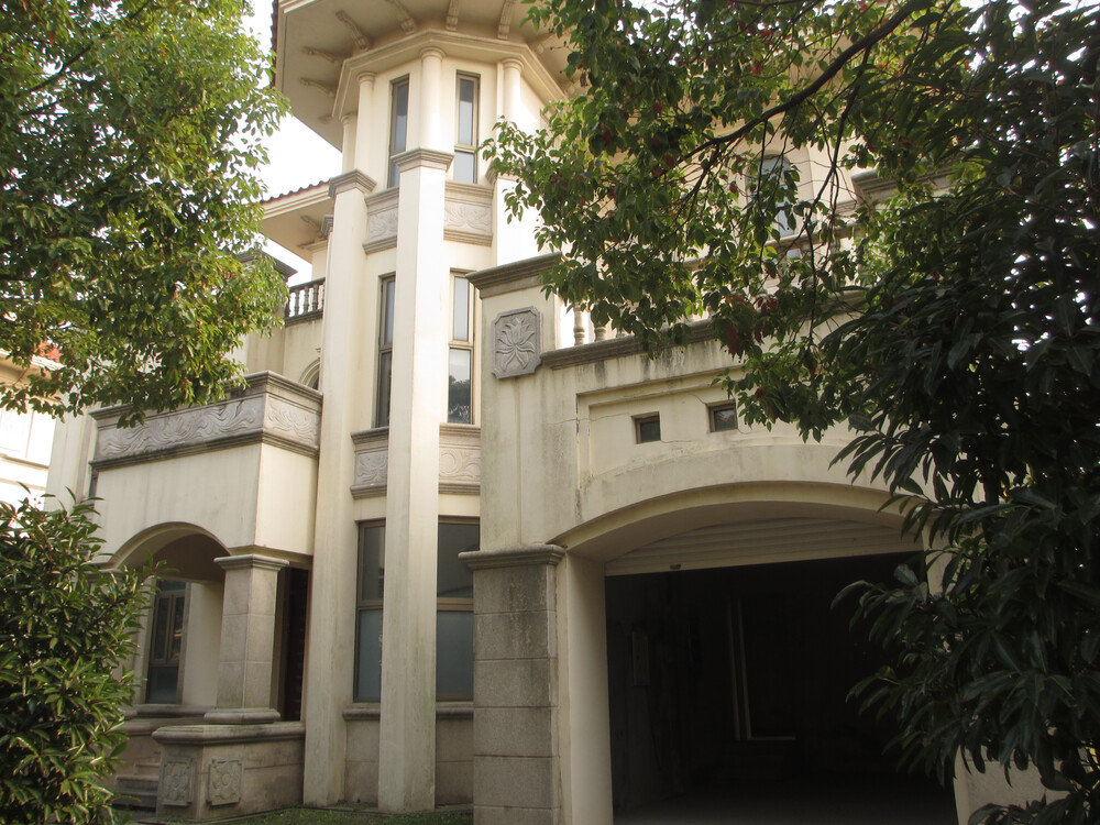 上海市奉贤区海马路3499弄355号