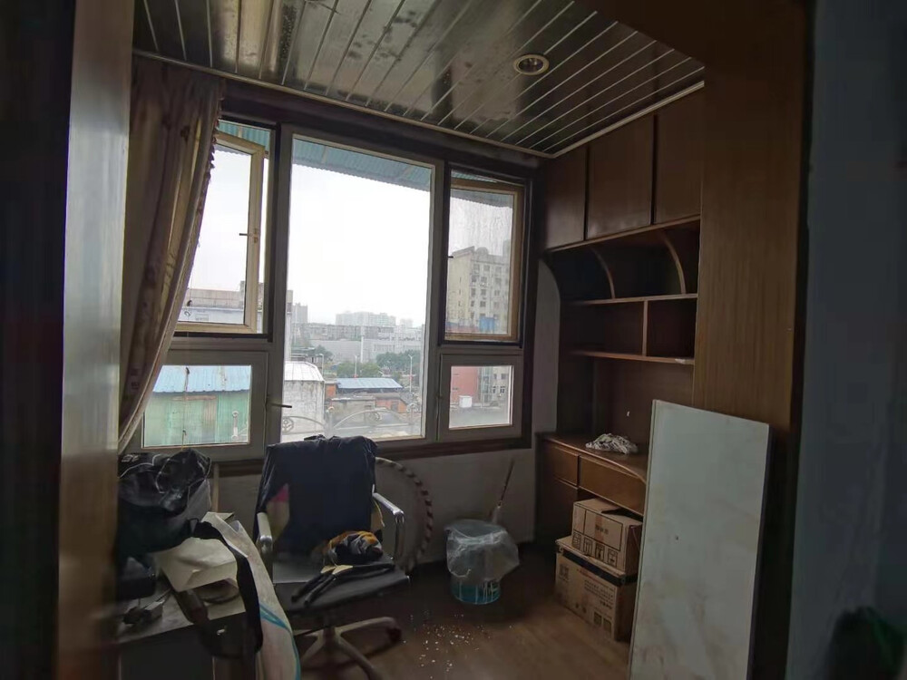 南昌市东湖区北京东路41号9栋4单元802室