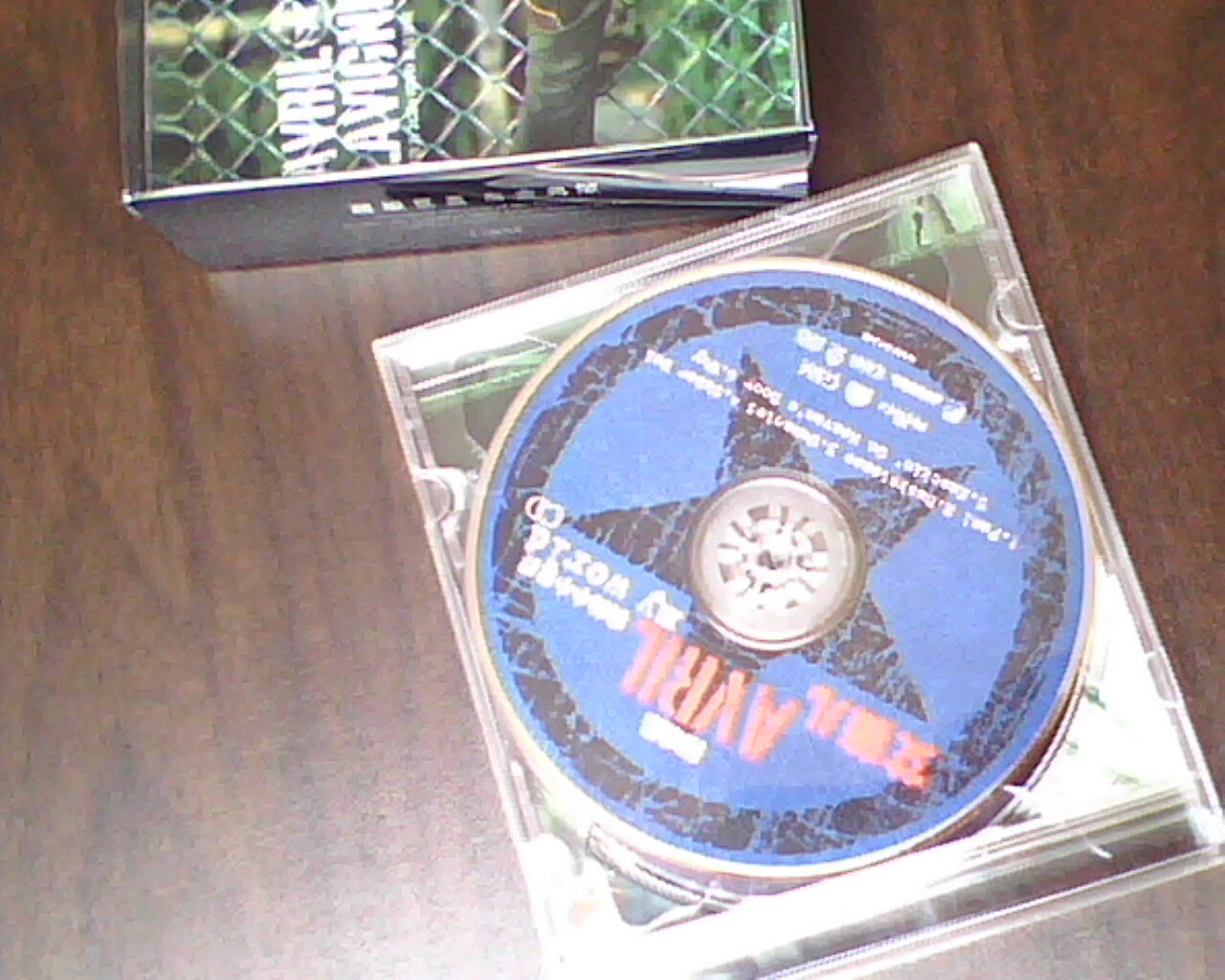 艾薇儿（2CD+1DVD）影音珍藏 实拍图