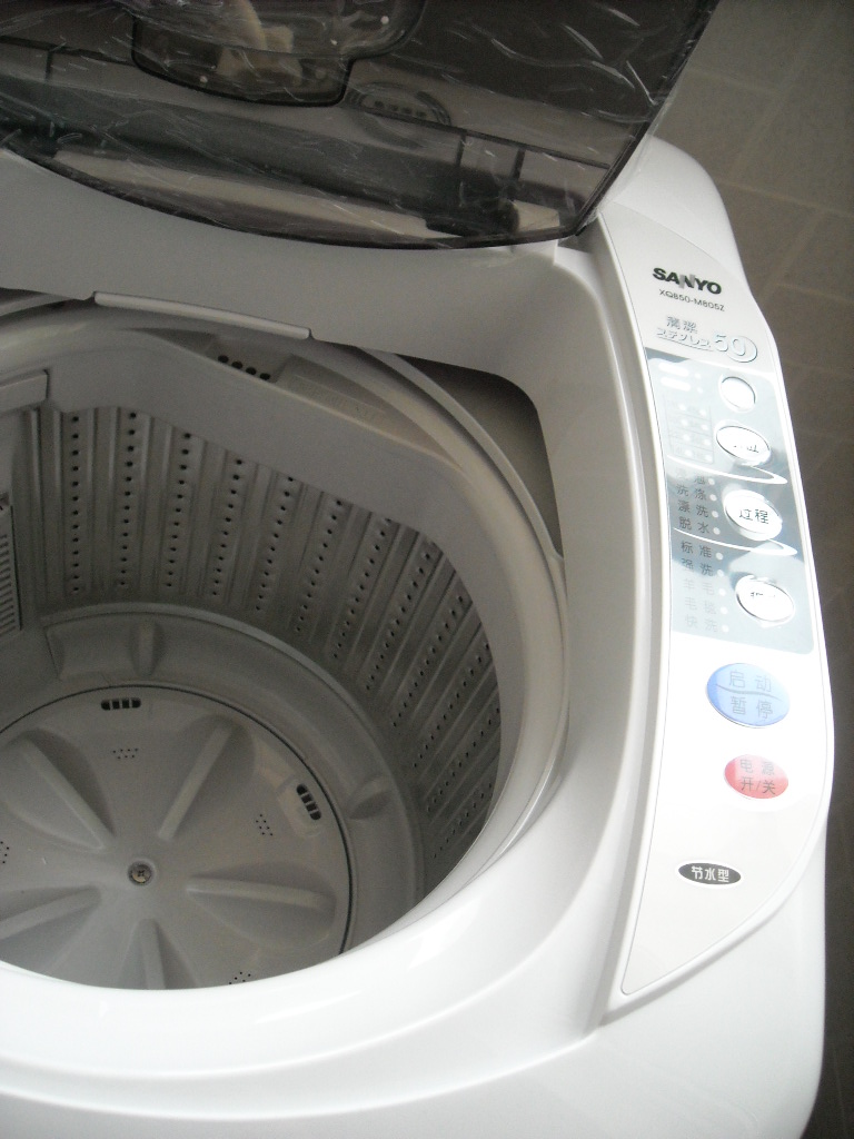 三洋(sanyo) xqb50-m805z 5公斤 全自动洗衣机(亮灰色)--实物实拍图