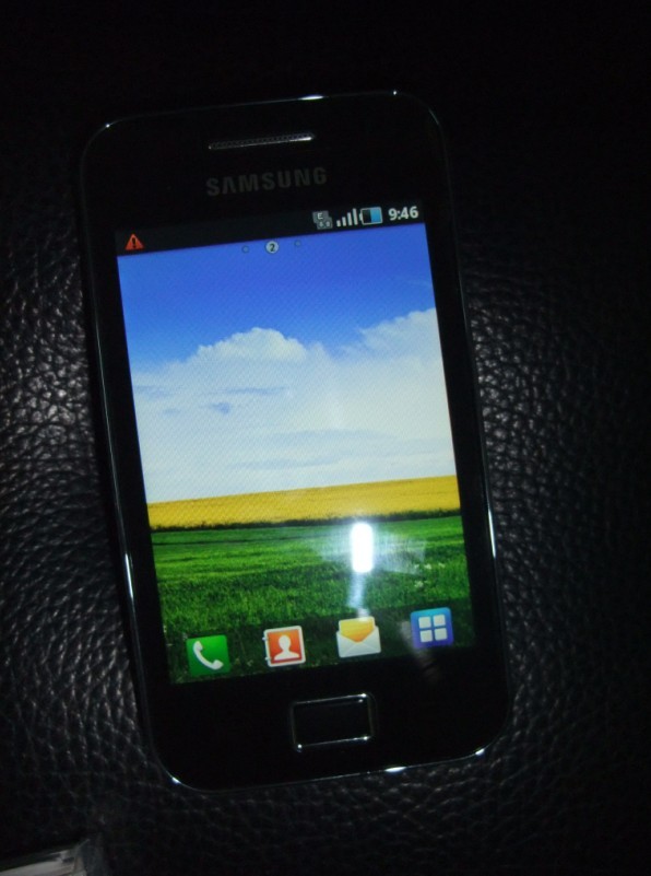 三星(samsung)s5830 3g手机(黑色)wcdma/gsm--手机不错,还有意外惊喜