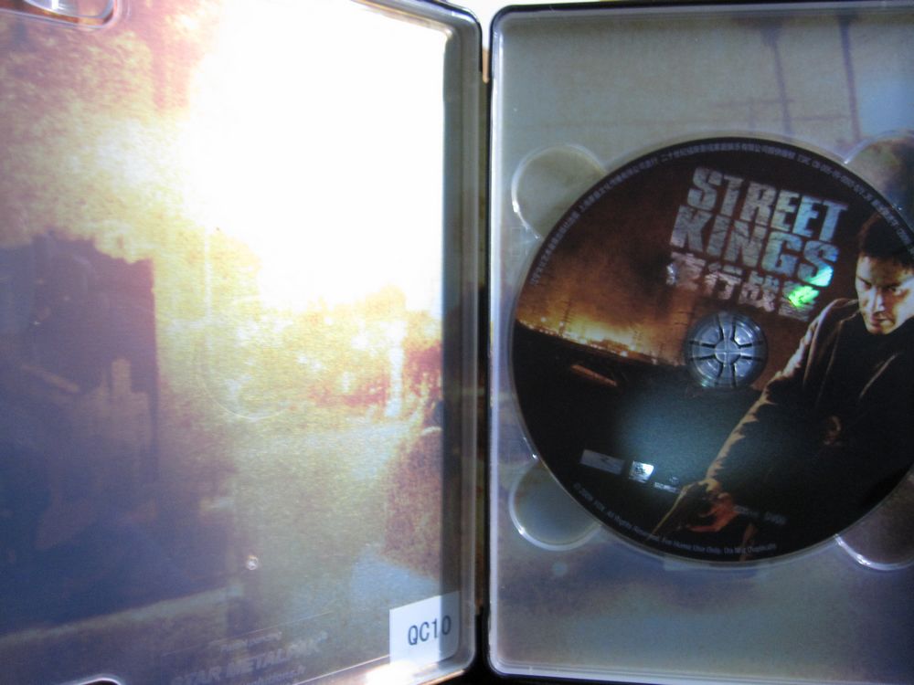 夜行战警（特价促销）（DVD9铁盒版） 实拍图