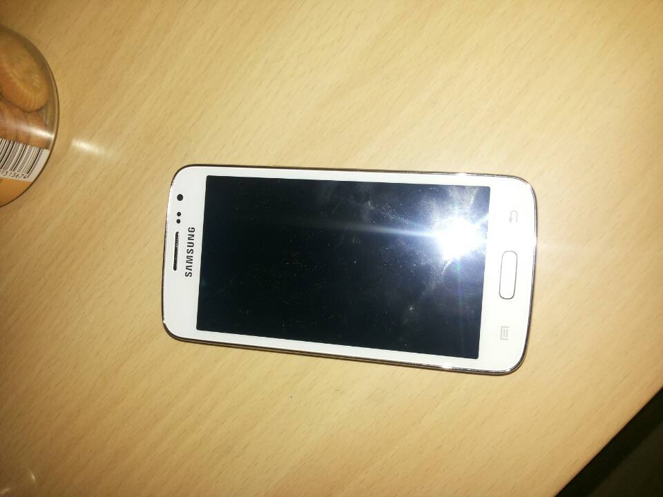 三星g3819d 电信3g手机 (白色) cdma2000/gsm 双卡双待单通【图片