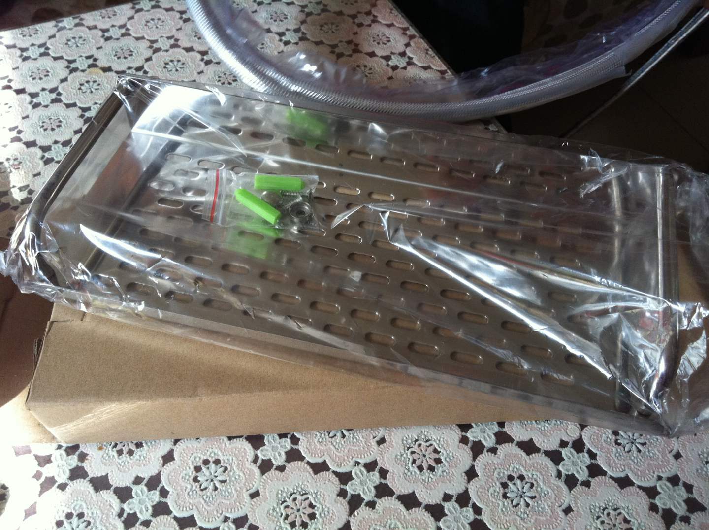 欧吉美（OJM）浴室不锈钢镂空置物架  卫生间置物架 洗手间20-60cm可选 置物架S300-30cm长 均码 实拍图