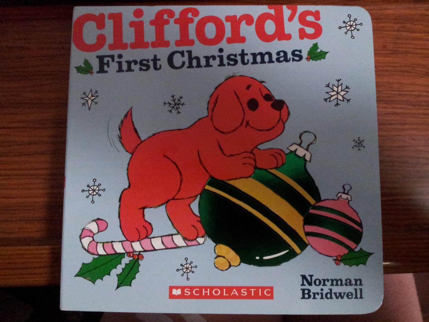 大红狗克利弗德的第一个圣诞节 Clifford's First Christmas 进口原版 英文 实拍图