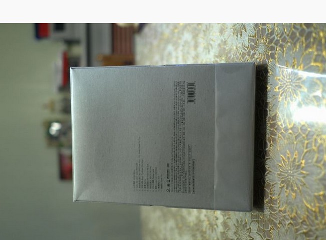 李健2011全新专辑：依然（第5张创作专辑 CD） 实拍图