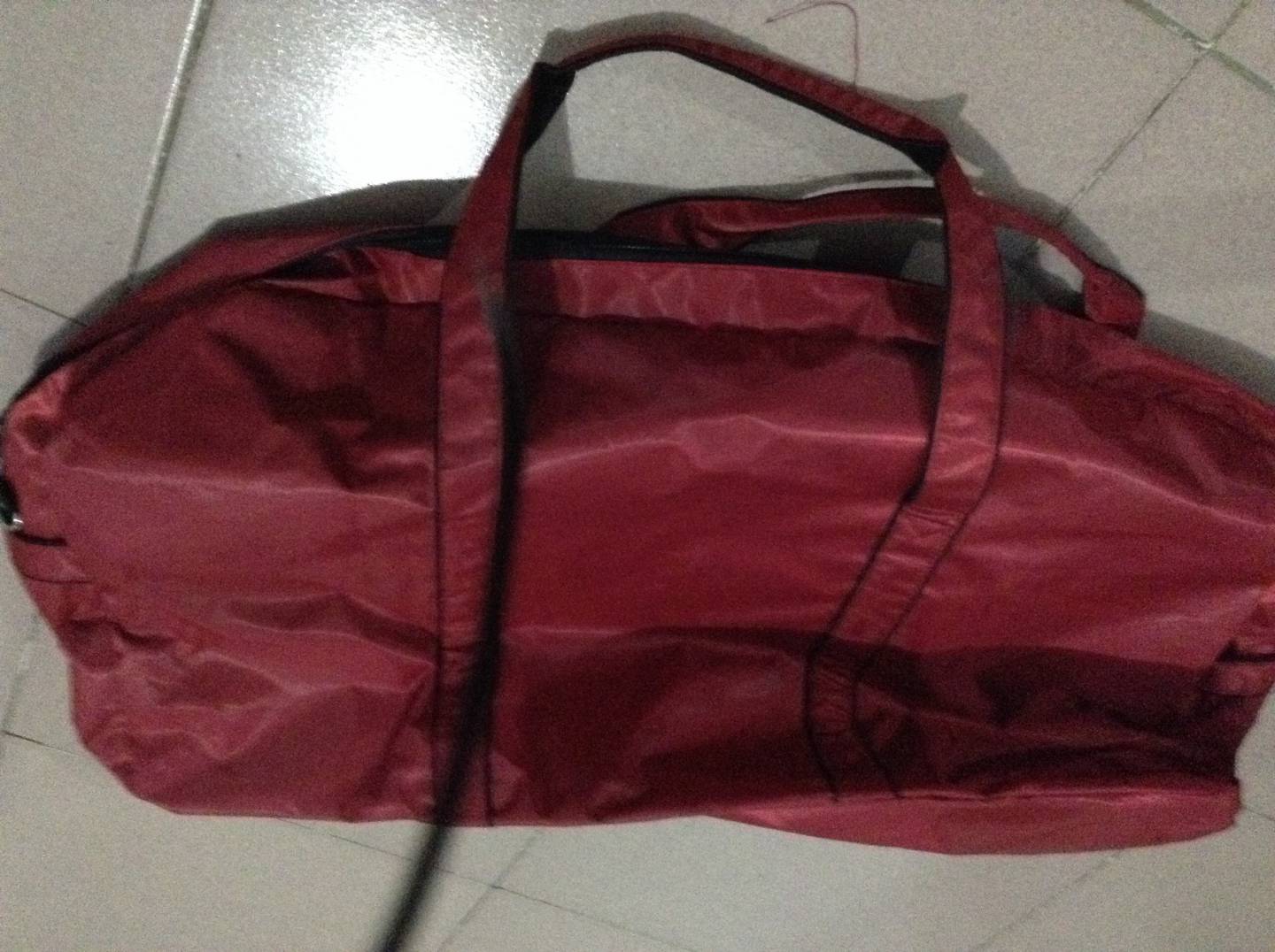 xinran'zj轻便超大容量涤纶防水包单肩斜挎大旅行包装衣服大包行李包折叠包 枣红色大码 实拍图