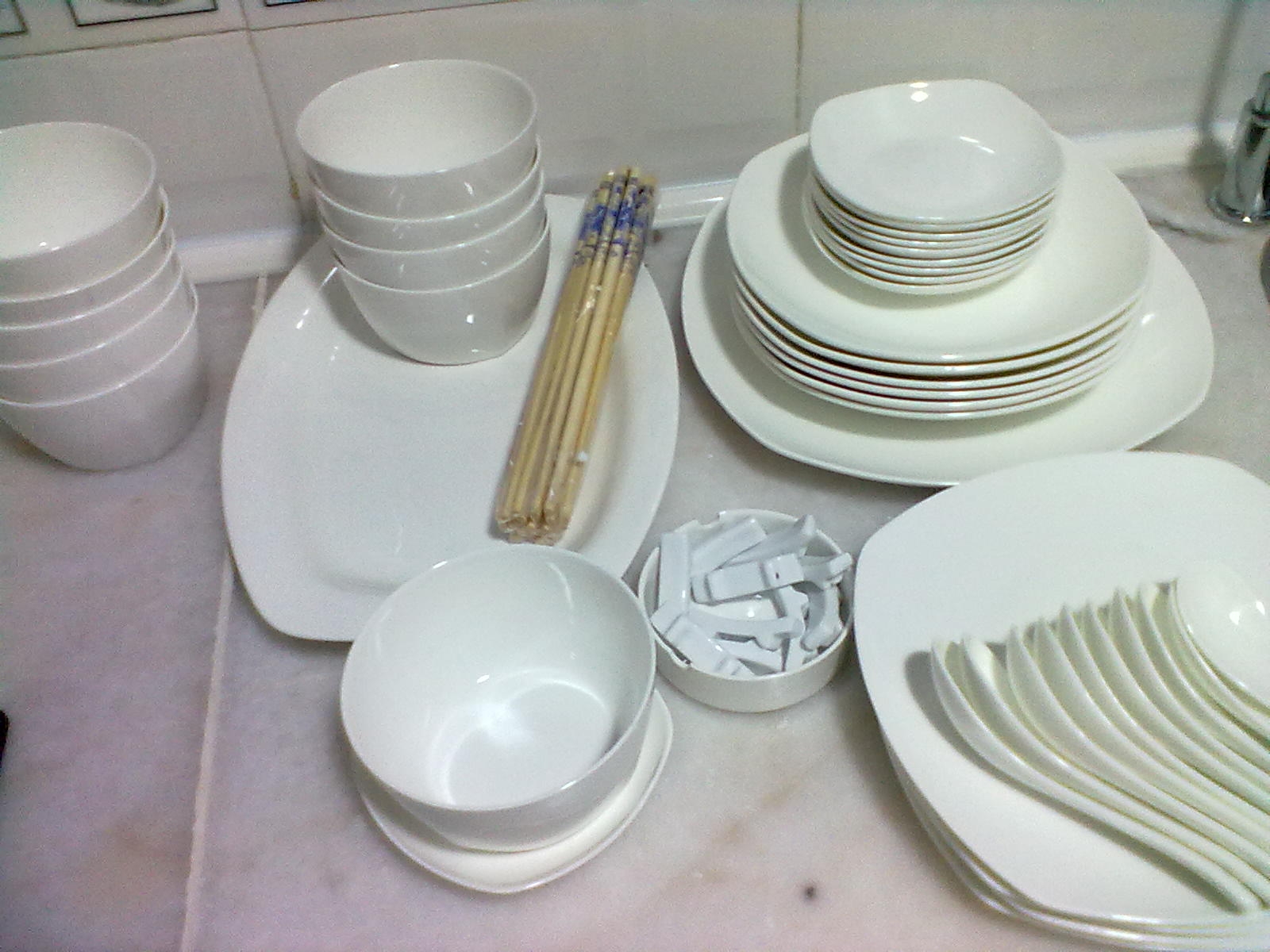 骨瓷餐具套装碗碟 景德镇陶瓷器微波韩式碗具盘子乔迁送礼品纯白 圆b