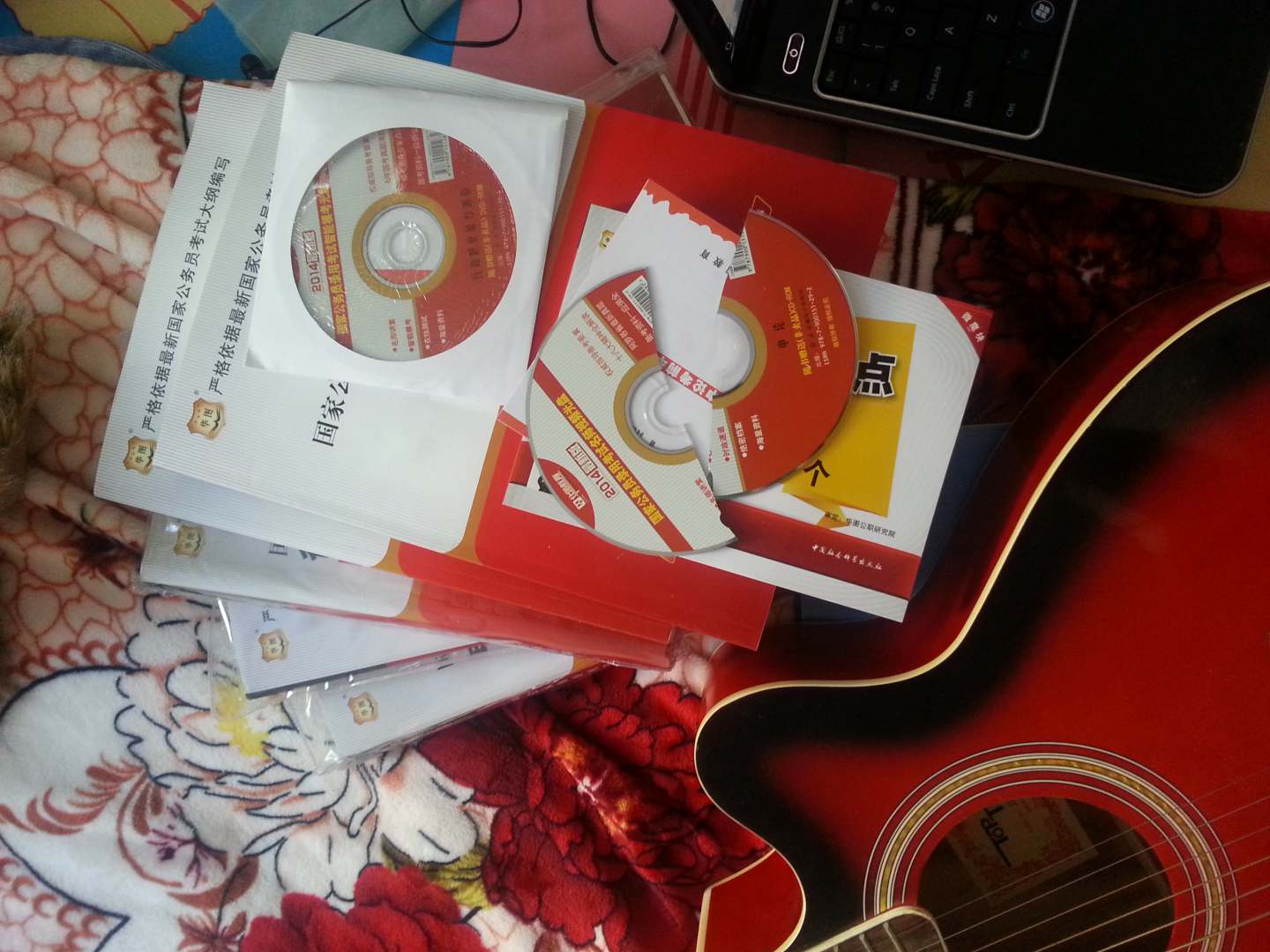 华图·2014国家公务员录用考试：行测+申论+（行测+申论）历年真题+（行测+申论）试卷（套装共6册） 实拍图