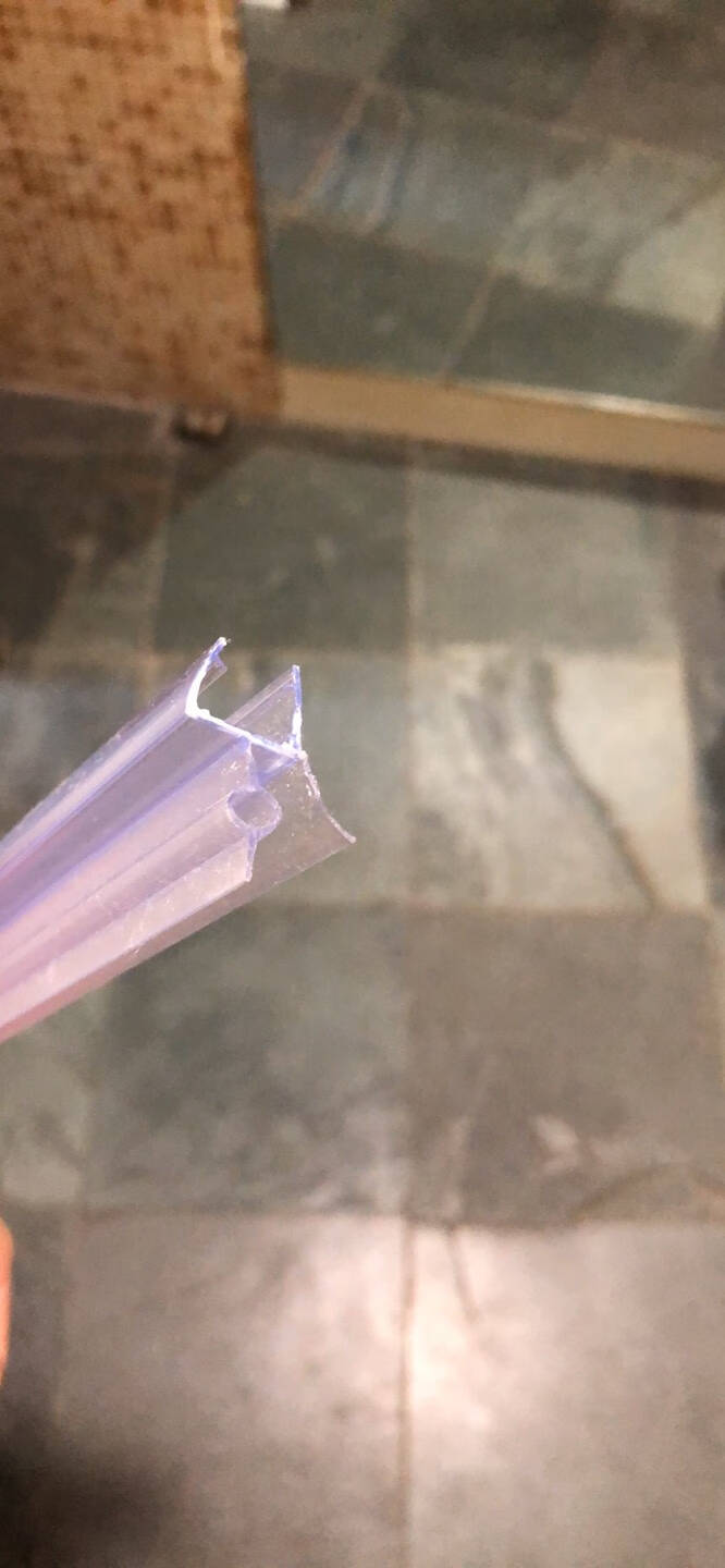 淋浴房配件挡水条推拉玻璃门底部防水条pvc异形胶条玻璃密封条10mm玻璃使用70厘米长