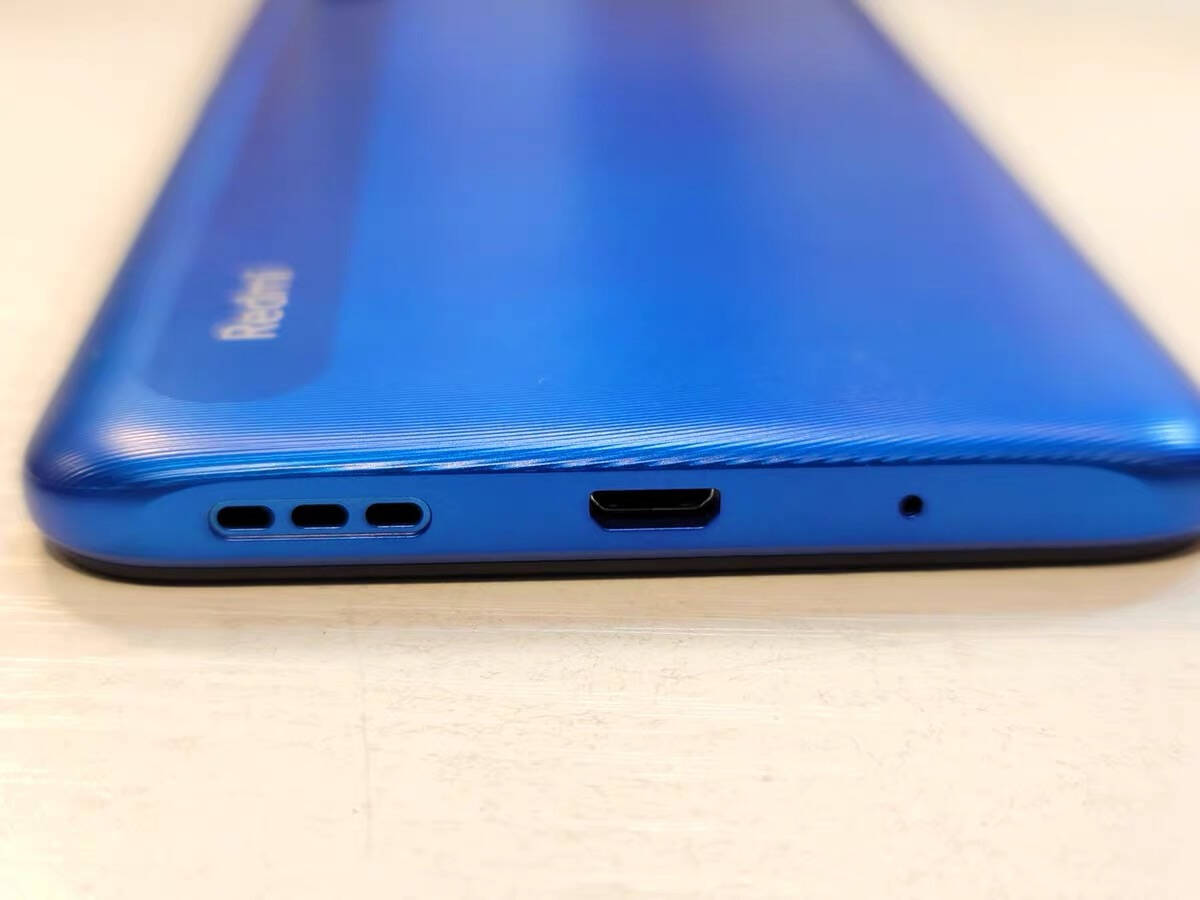 小米(MI)Redmi9A5000mAh大电量1300万AI相机八核处理器人脸解锁砂石黑4GB+64GB