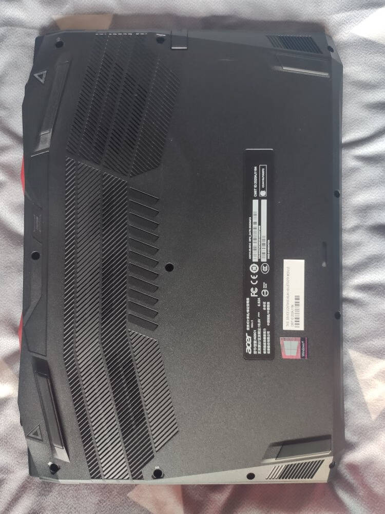 宏碁(Acer)暗影骑士·擎酷睿i7144hz3ms高色域电竞屏游戏本笔记本电脑(i7/16G/512GSSDRTX3060)红黑