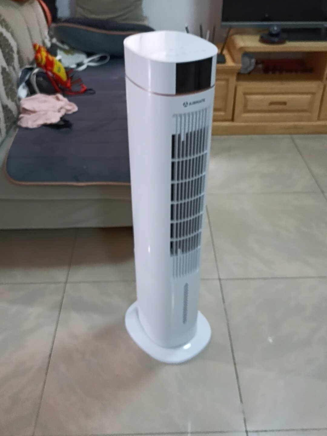 Airmate冷风扇怎么样 评价好吗 后面水帘有个洞 350评测资讯