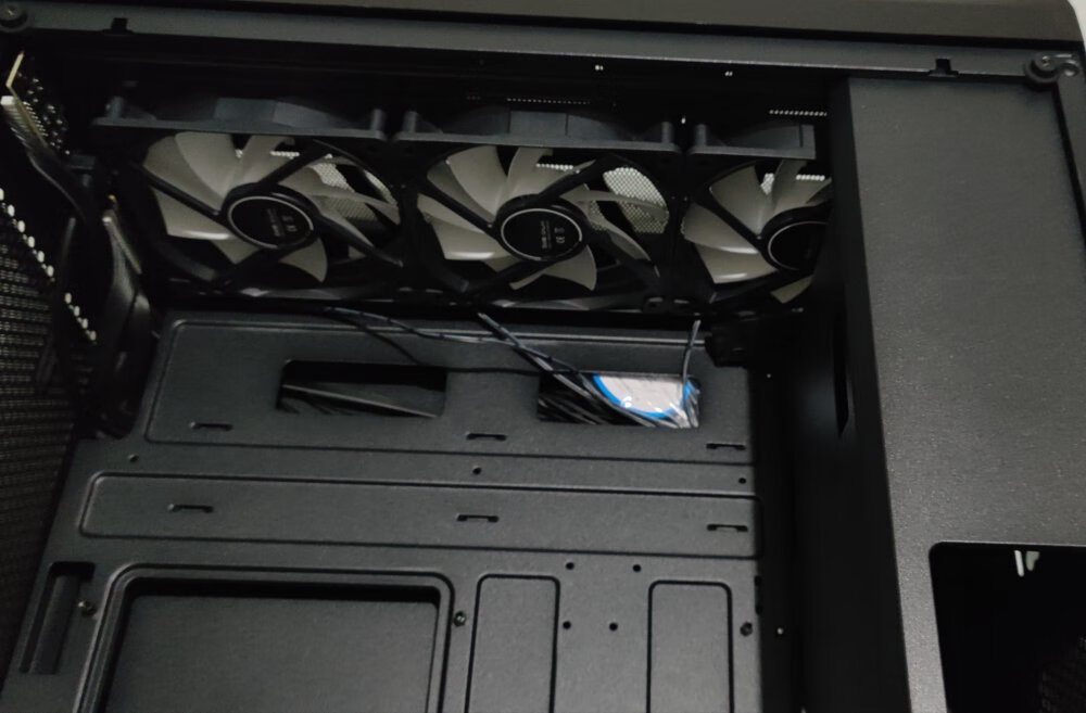 ��͸���Ǻ�˧��������...