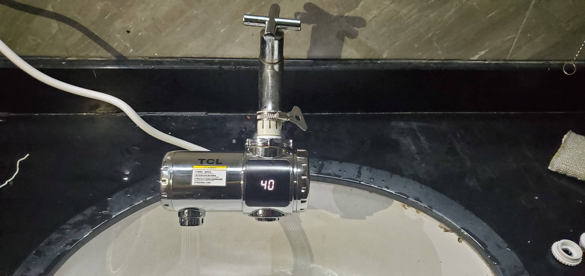 TCL电热水龙头免安装速热家用即热式加热接驳式厨宝小型热水器冷热两用家用过水热得快加热器小厨宝【免安装】白色送漏保