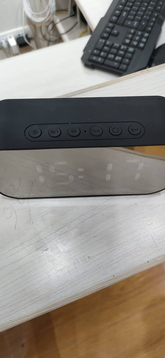 海威特(Havit)M3蓝牙音箱智能时钟闹钟镜面全屏迷你便携低音炮无线插卡收款播报音响神秘黑