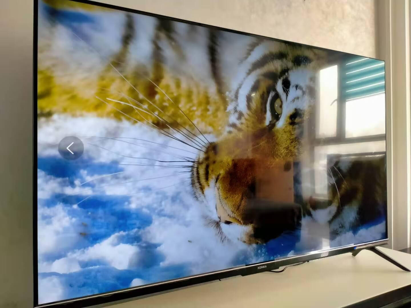 康佳(KONKA)OLED55V555英寸OLED护眼全像素控光4K超高清3.55mm纤薄全面屏JBL音响3+32GB游戏电视