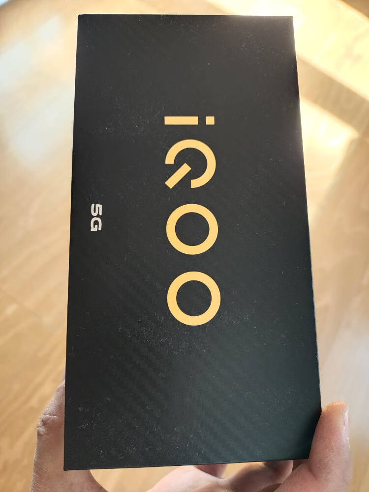vivoiQOONeo35G12GB+128GB青空蓝高通骁龙865144Hz竞速屏立体双扬44W闪充双模5G全网通手机