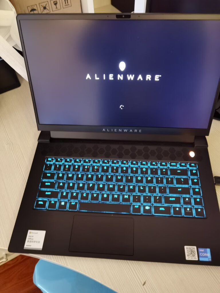 【外星人alienware m15 r4 i7 10870h/32gb/1tb/rtx3070/300hz/机械
