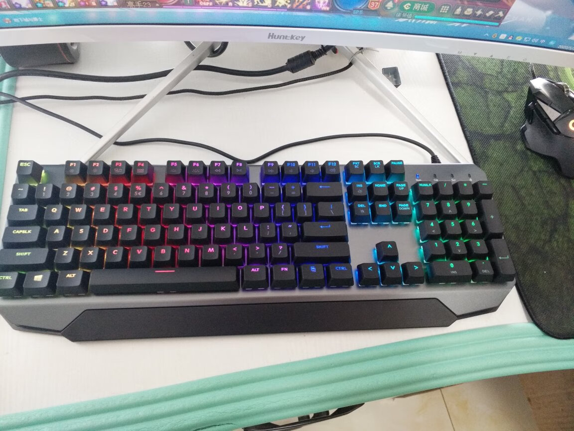 机械师k7有线rgb版104键点评