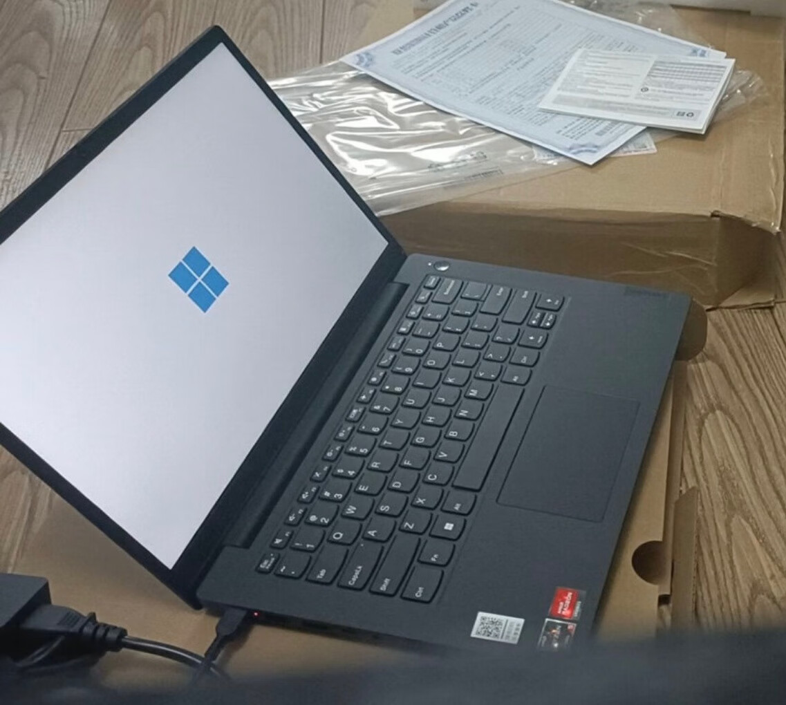 联想扬天v14 2020锐龙版锐龙4000系列r5处理器,集成显卡,ips显示屏