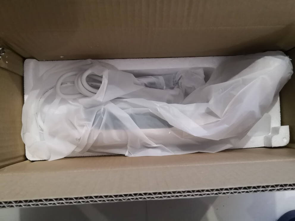 美的(Midea)挂烫机家用除菌消毒电熨斗蒸汽加热小型电熨斗便携式旅行手持熨烫机YBD15F1