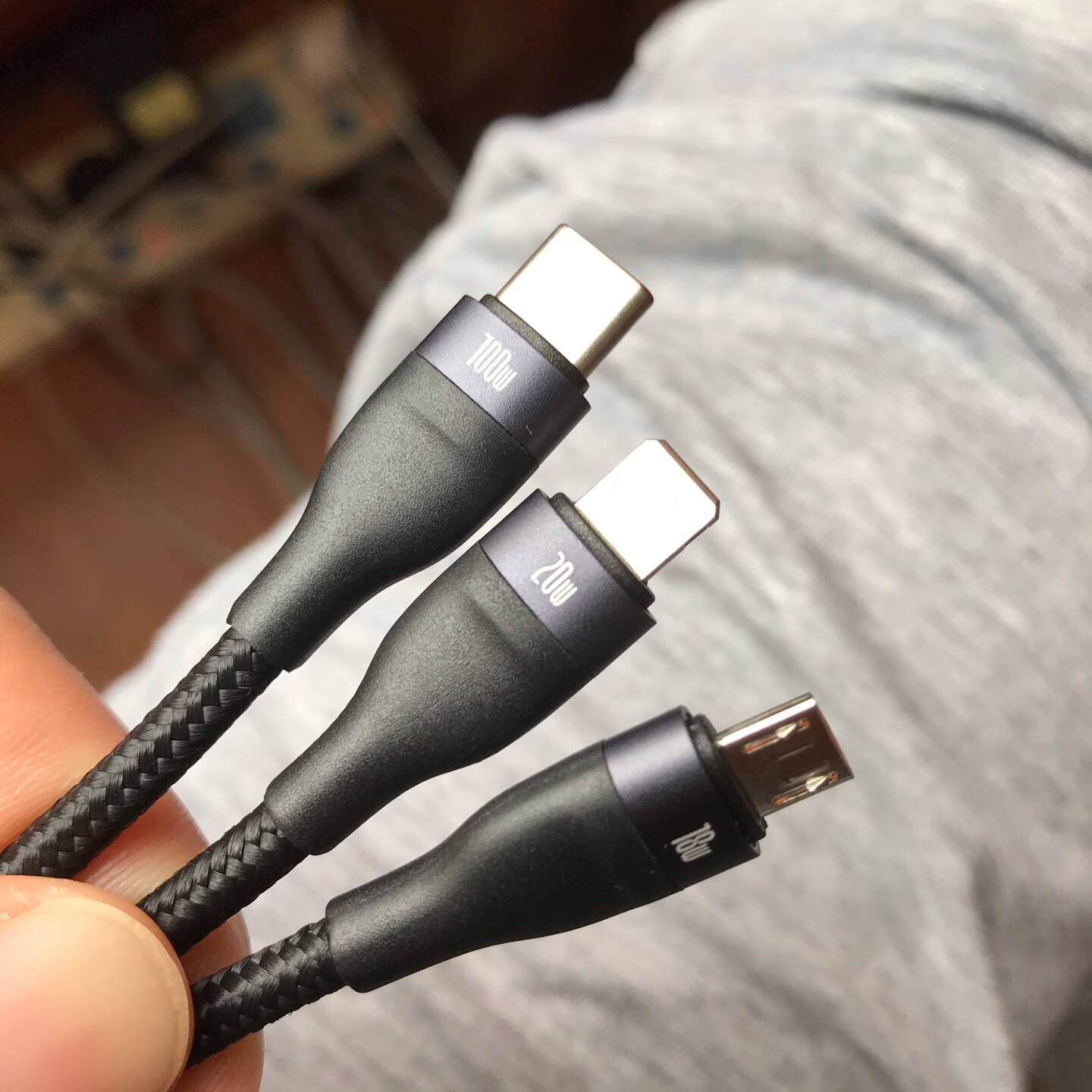 倍思数据线一拖三快充100W/40W/20W/18W二拖三转接线支持苹果12Type-C安卓华为小米电脑充电器线黑