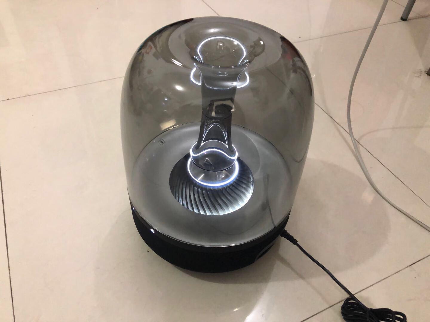 哈曼卡顿音乐琉璃蓝牙音响送男朋友震撼音乐礼物