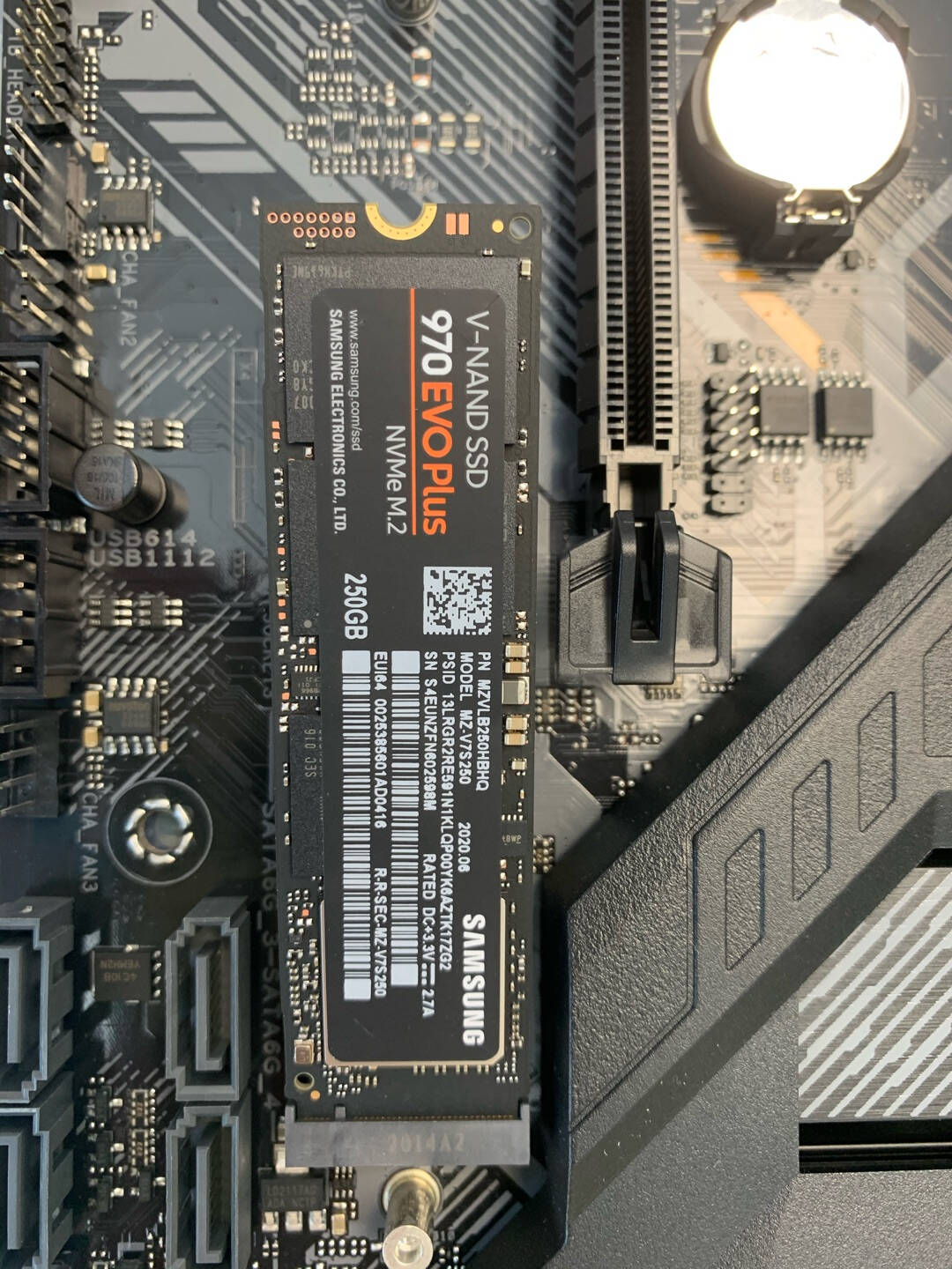 三星(SAMSUNG)250GBSSD固态硬盘M.2接口(NVMe协议)970EVOPlus(MZ-V7S250B)