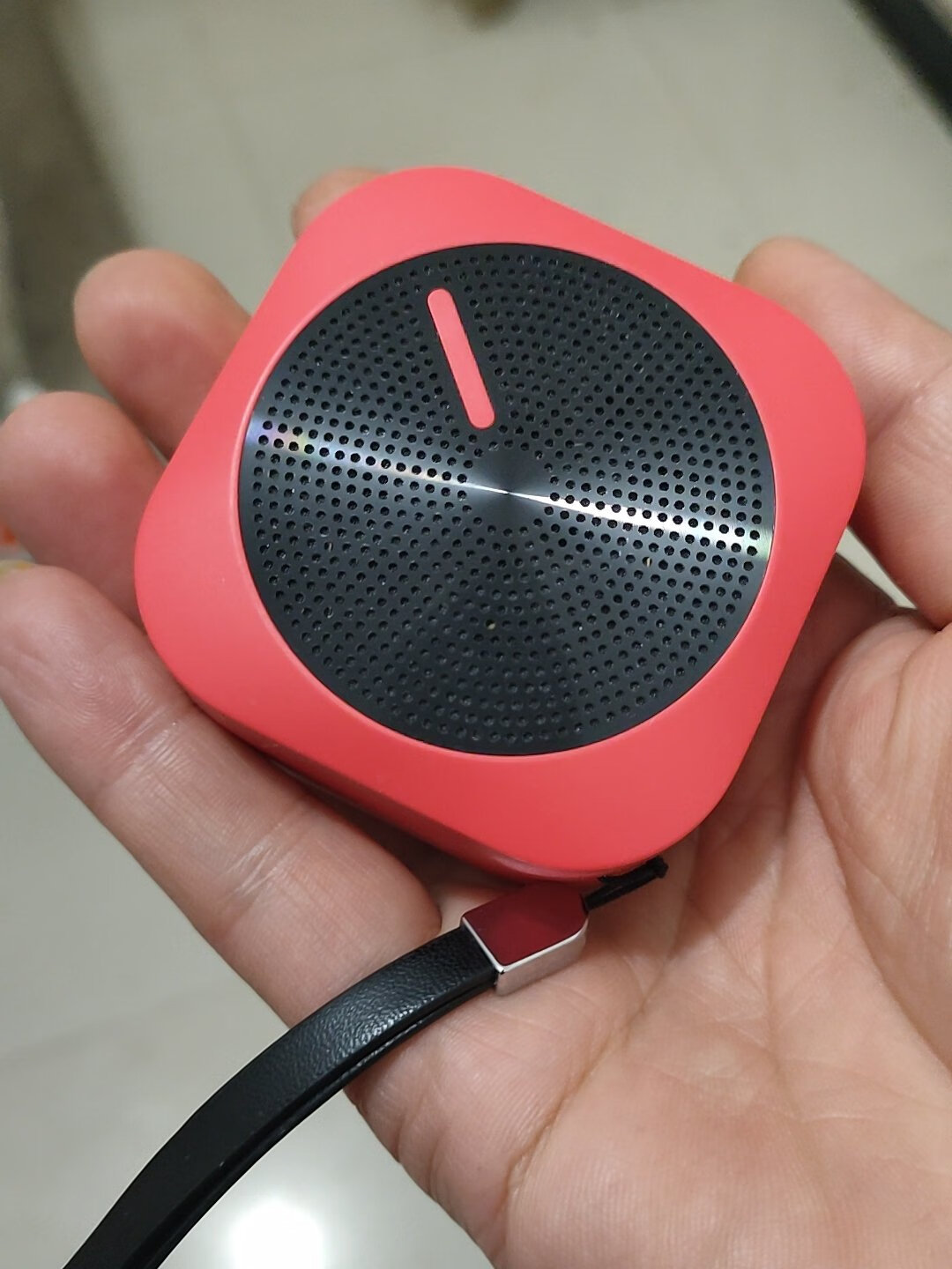 京鱼座蓝牙小黑胶音箱100元左右好颜值数码小礼物