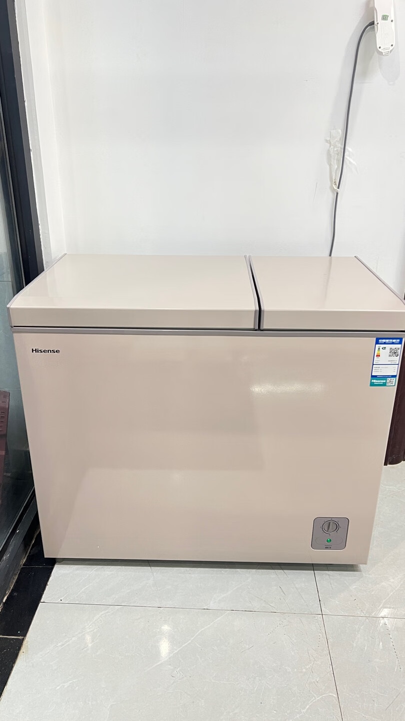 当前位置:>首页>品牌资讯>海信206升一级能效家用双温冰柜冷冻冷藏